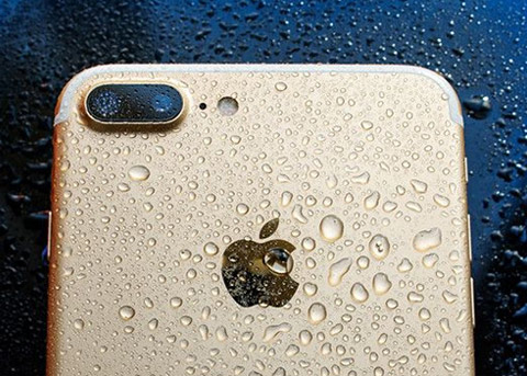 iPhone进水了不用怕？苹果新专利将能声波除水