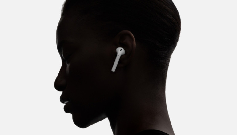 未来 AirPods 可能会实现助听器功能