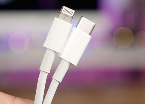 苹果USB-C转闪电连接线降价，暗示新款iPhone换快充