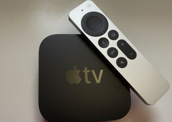 2021款Apple TV 4K机顶盒很好拆 但Siri Remote遥控器换电池很难