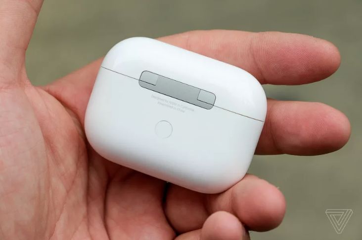 AirPods Pro上手实测：不负众望，佩戴舒适降噪效果好