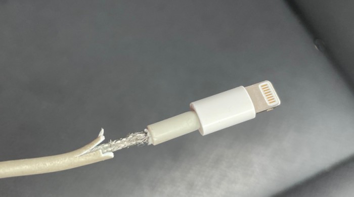 苹果新专利：苹果申请解决Lightning电缆磨损的专利