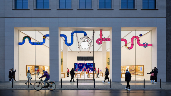柏林第二家 Apple Store 零售店于 12 月 2 日开业：7 米高落地窗