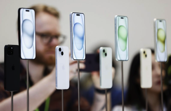苹果 iPhone 15 系列新机销量在中国表现疲软但在美国强劲
