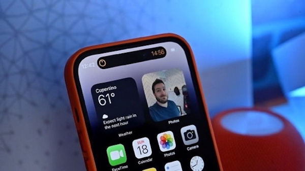 传苹果 iPhone 15 Pro 系列的屏幕峰值亮度将提高到 2500 尼特