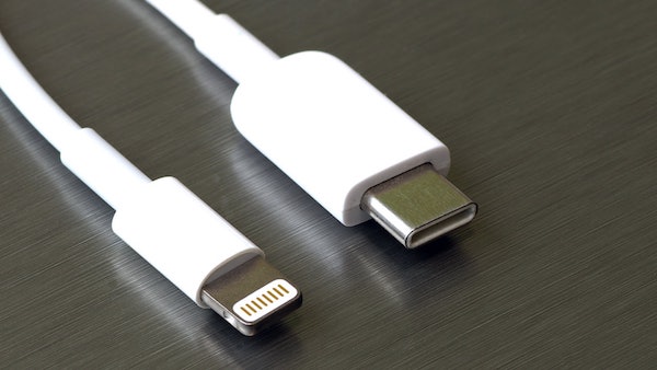 欧盟警告苹果：不得限制 iPhone 未经认证的 USB-C 线缆功能