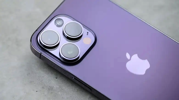 传 iPhone 15 Pro Max 机型独占配备潜望式镜头