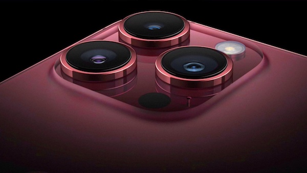 消息称苹果 iPhone 15 Pro Max 将采用潜望镜镜头，但发货时间推迟