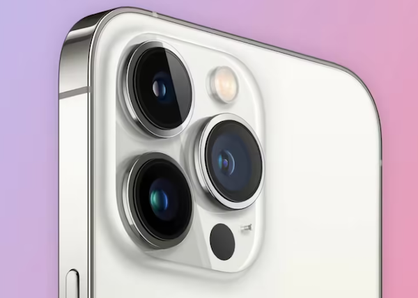 消息称 iPhone 16 Pro 也将配四重反射棱镜